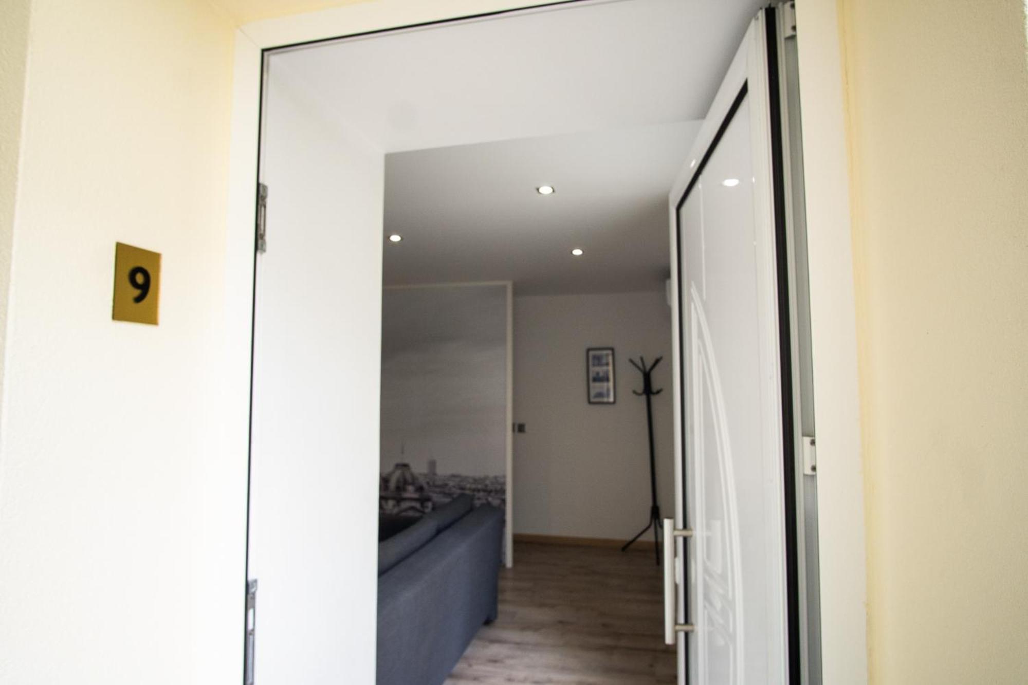Apartment 1-4 Pers - Aeroport Cdg, Parc Expo, Villepinte - A L'ombre Du Pin 